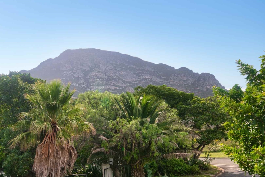 3 Bedroom Property for Sale in Voelklip Western Cape